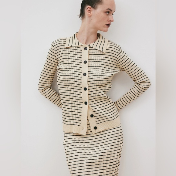 SOURCE UNKNOWN *SET* Three (3) Piece Set Parmesan Top, Cardigan & Skirt NWT - Picture 8 of 14